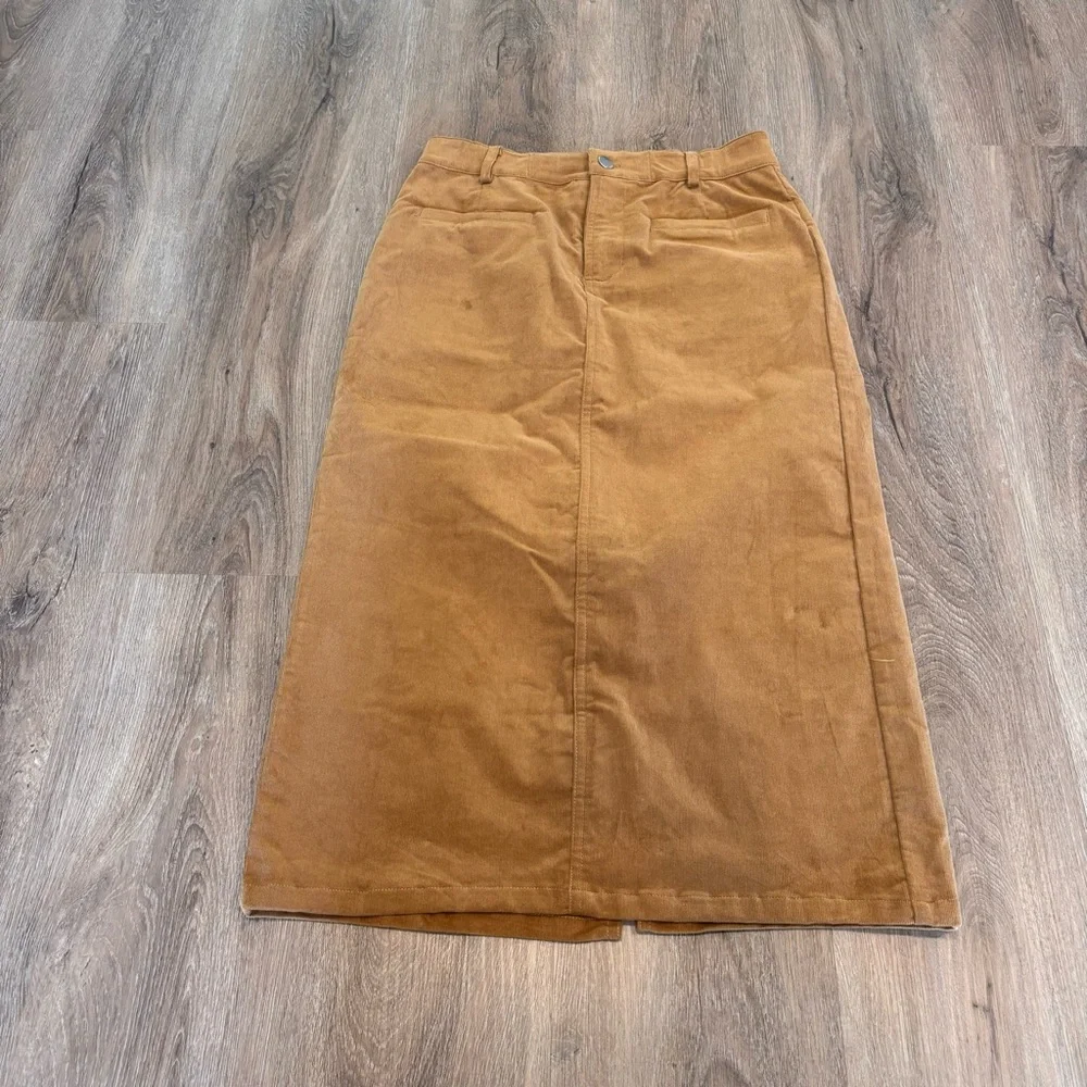 Luvamia Skirt • Small - Picture 4 of 9